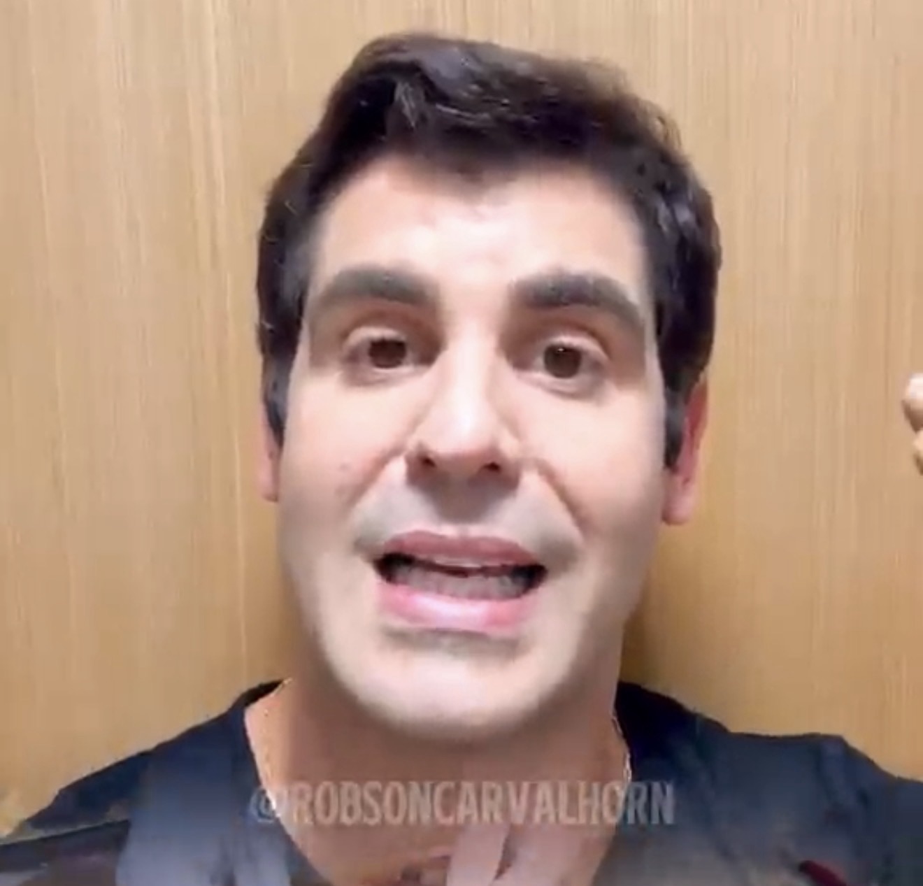 Robson Carvalho denuncia caso que confirma “teoria do elo”: homem preso por atropelar idoso com carro roubado é o mesmo que maltratava cadela resgatada em janeiro