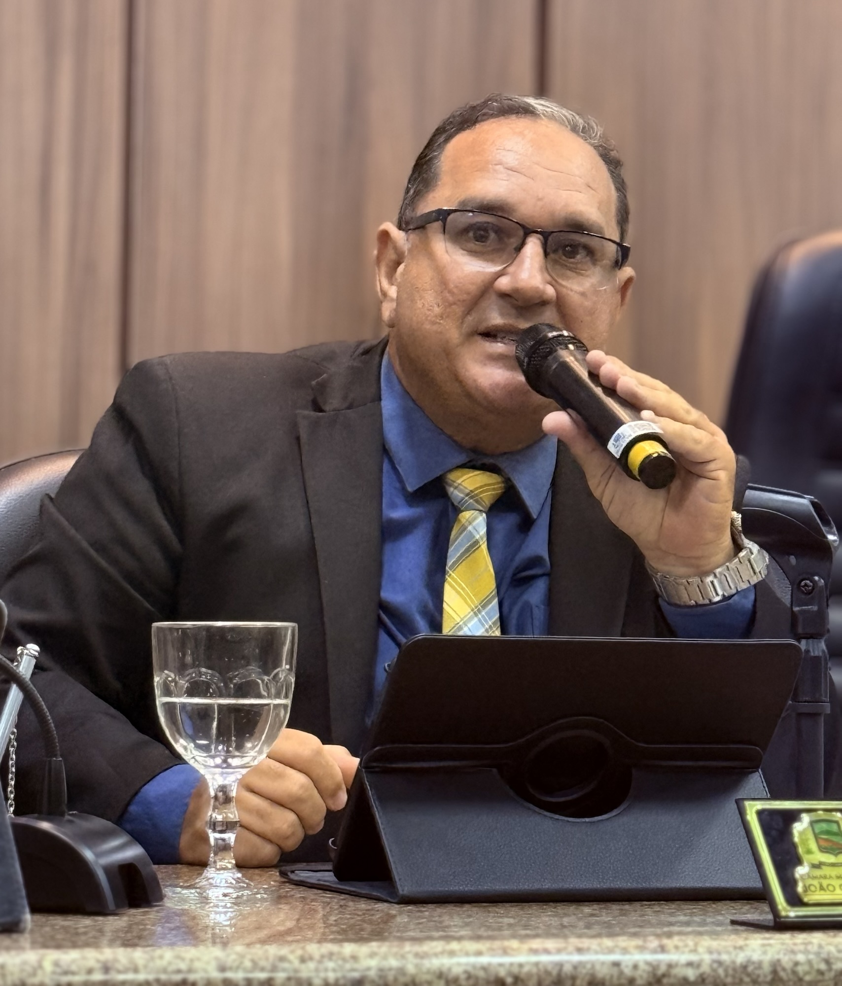 Vereador Hênio Silva propõe fiscalização contra construções irregulares em João Câmara/RN