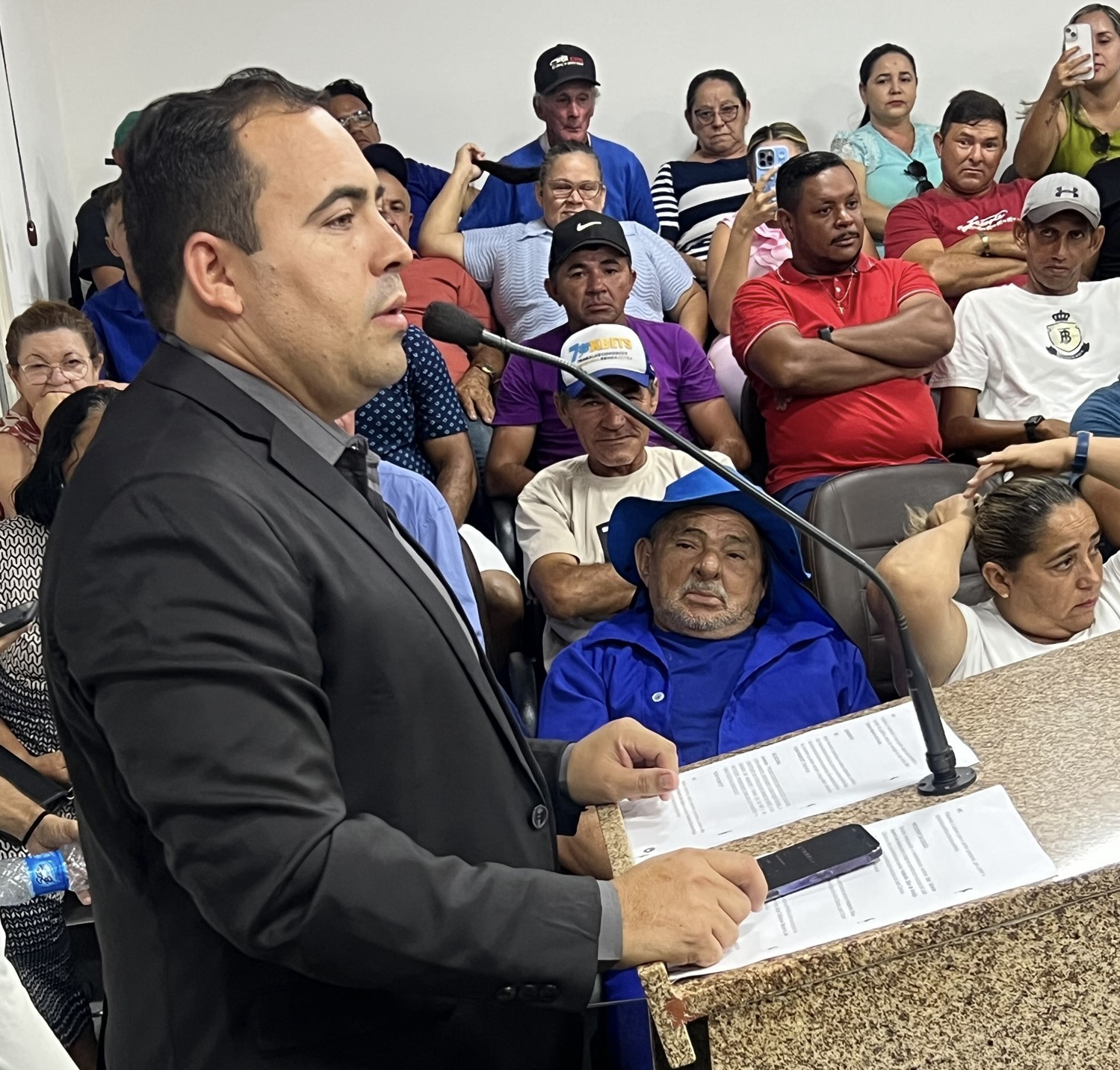 Vereador Guiguil solicita terraplanagem em estrada que liga as comunidades do Corte à Morada Nova em João Câmara/RN
