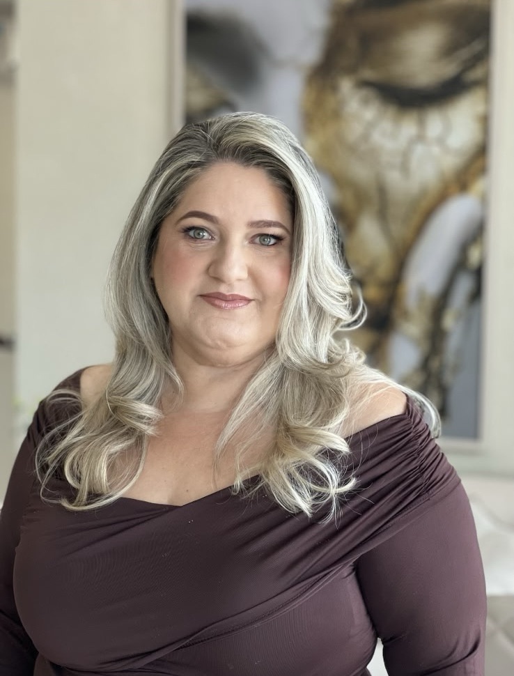 Blog do Moisés Araújo parabeniza a Assistente Social Fabiana Varela pelo seu aniversário