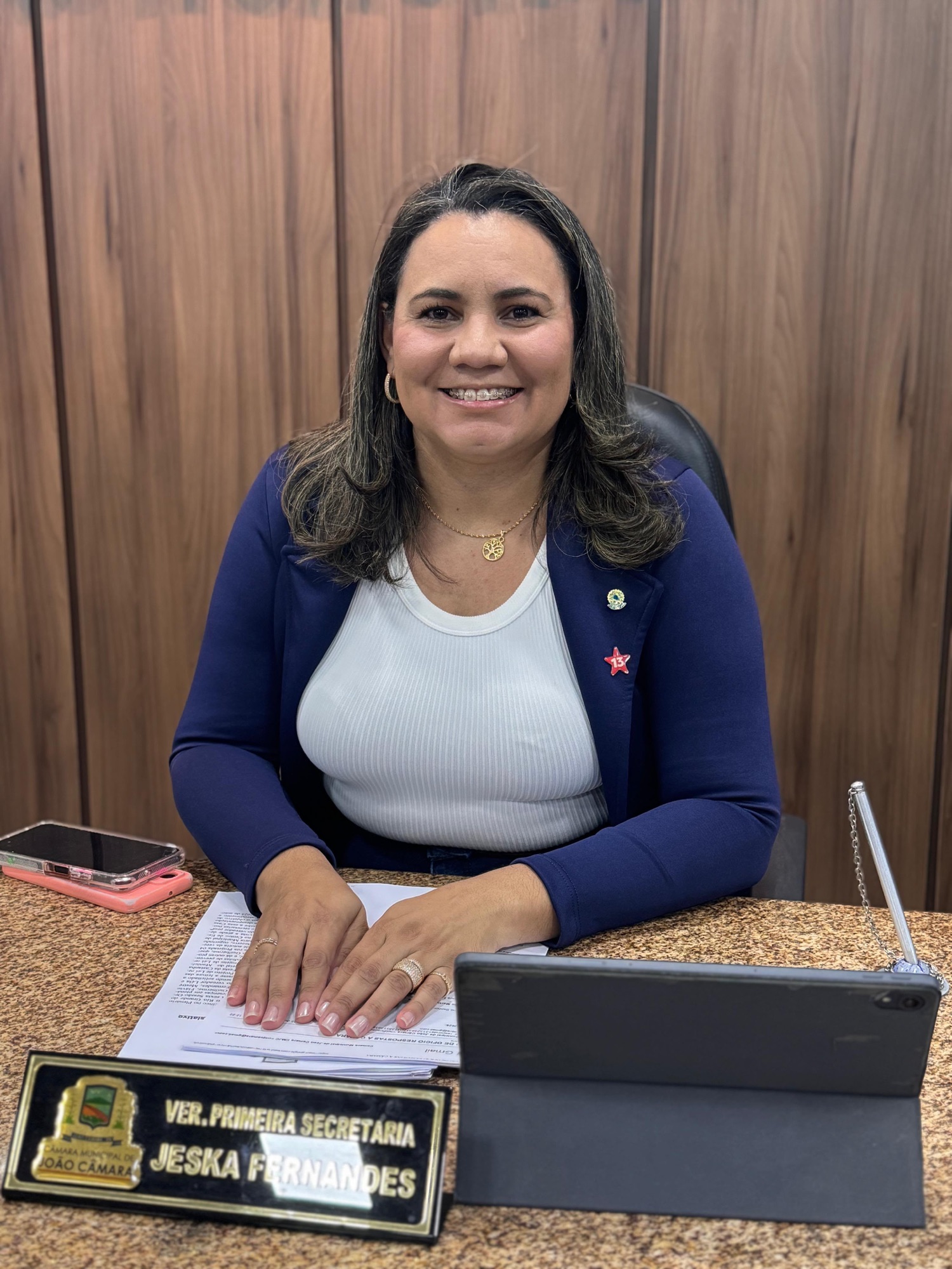 Vereadora Jeska Fernandes defende calçamento das vias principais da Comunidade de Queimadas e destaca preparação para o desenvolvimento regional