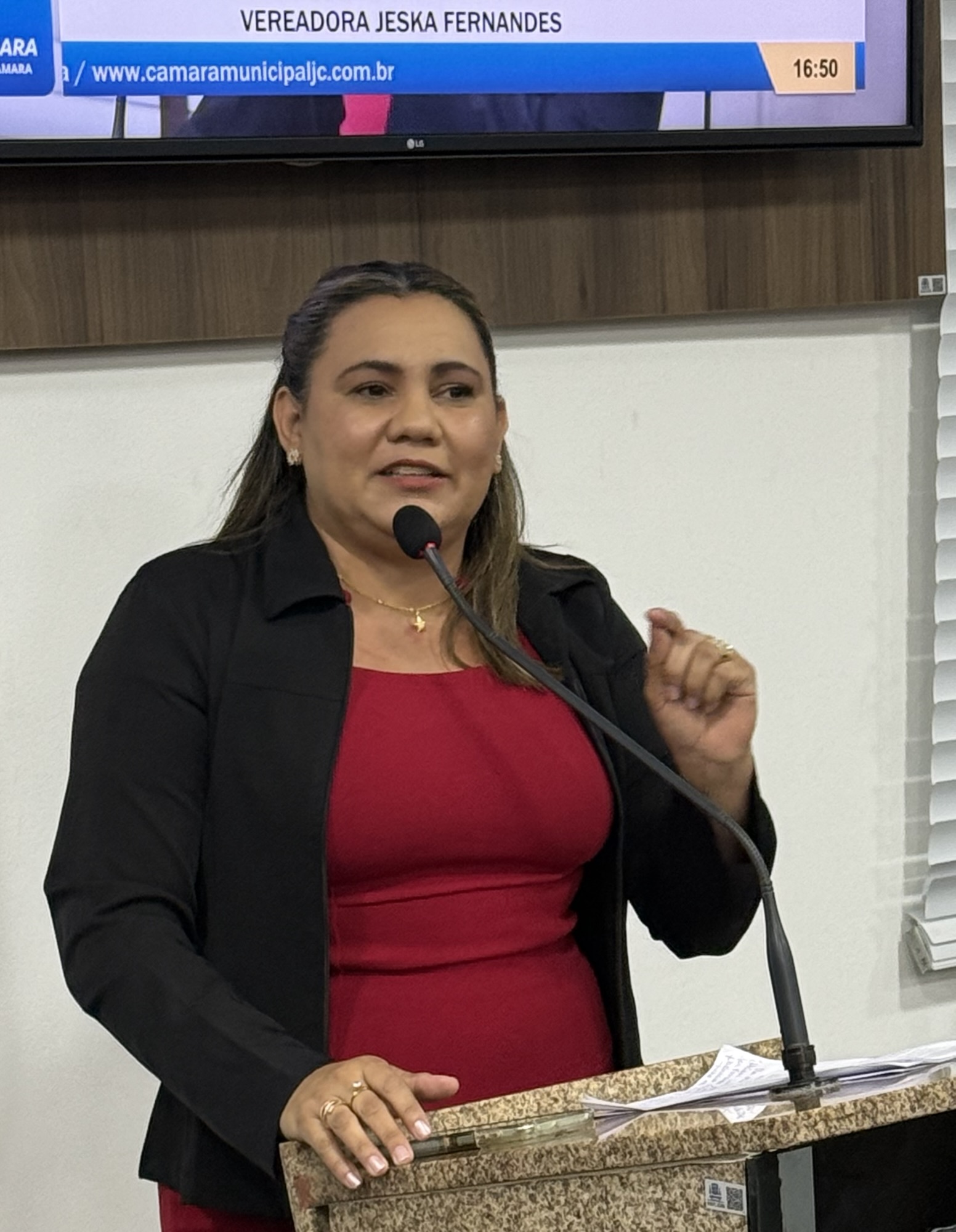 Governo Municipal sanciona Lei de autoria da vereadora Jeska Fernandes que cria a política municipal de economia solidária em João Câmara/RN