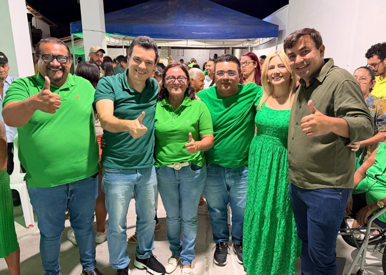 Walter Alves participa de grande reunião em Lajes