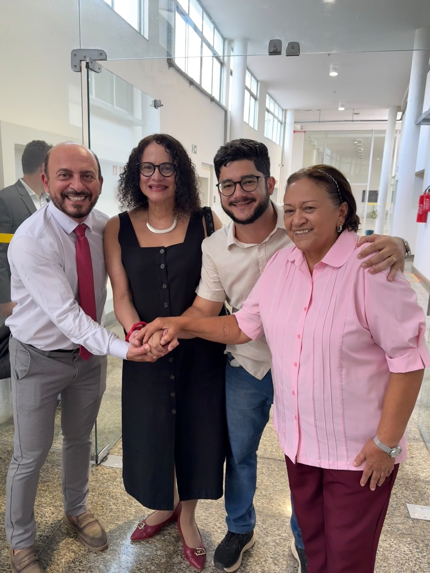 Raposinha recebe apoio da ministra da Ciência e Tecnologia