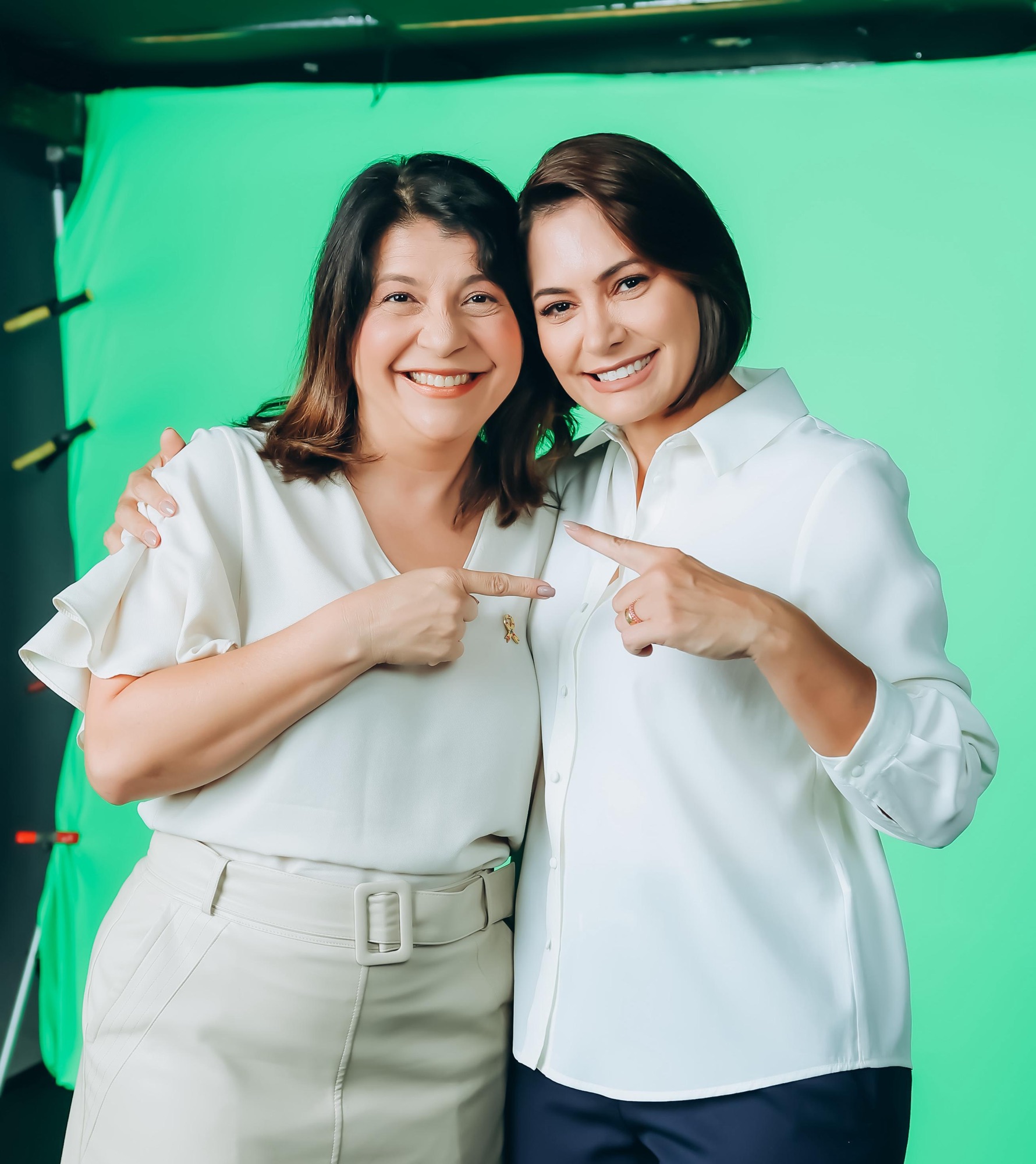Candidata de Michelle no RN: Michelle Bolsonaro grava programa eleitoral pedindo voto para Carla Dickson