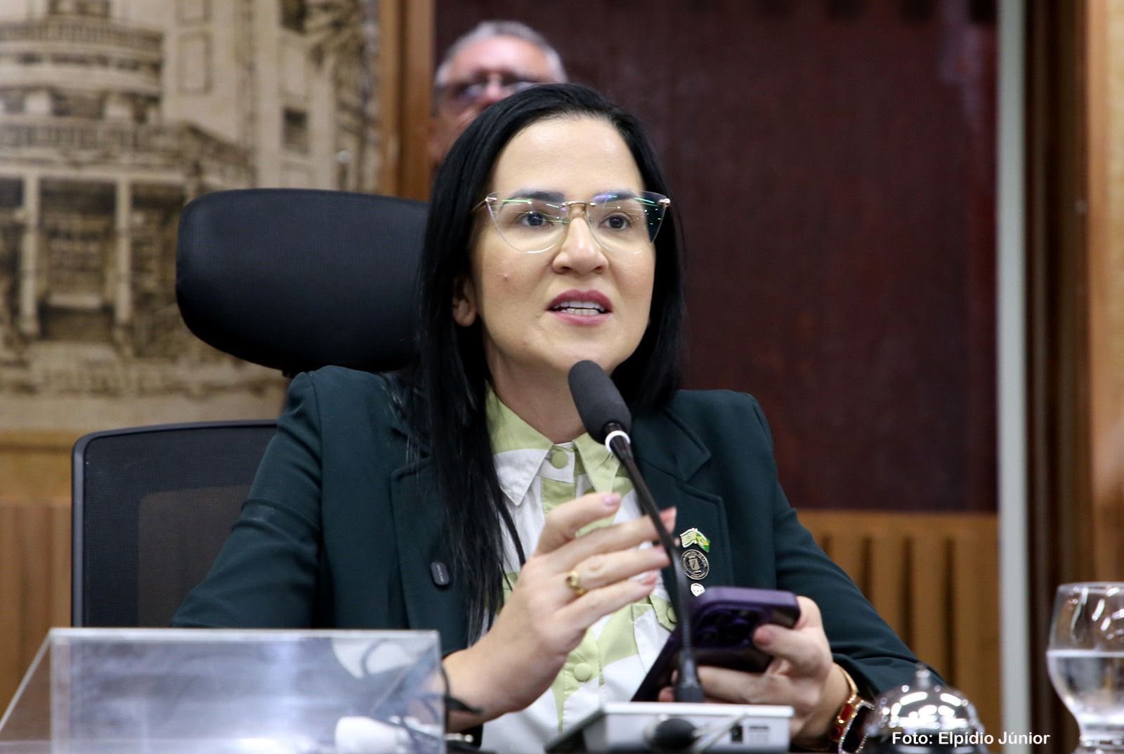 Camila Araújo protocola pedido para que PF investigue ataque contra senador Rogério Marinho em Natal