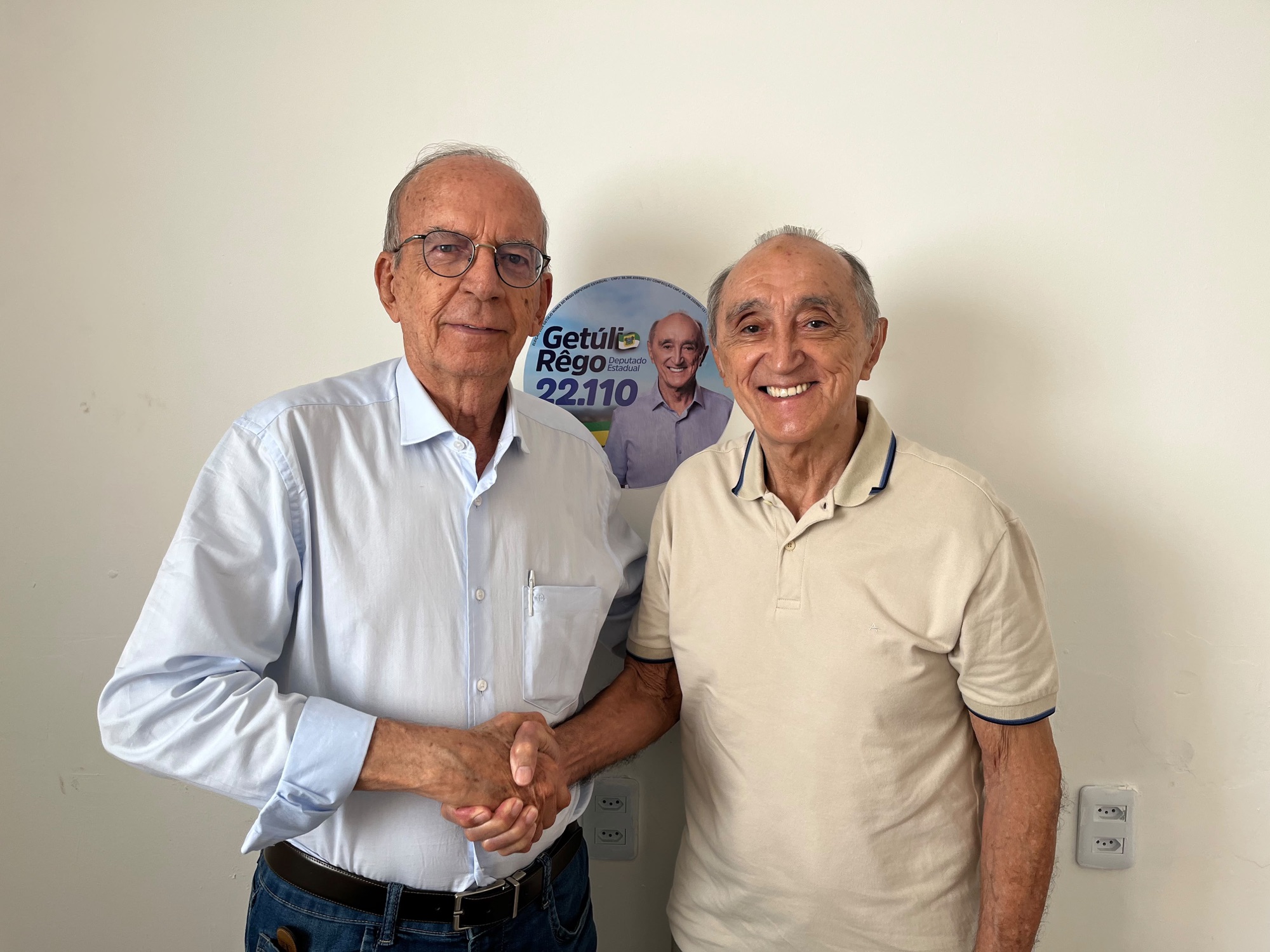 GETÚLIO RÊGO RECEBE APOIO DO EX-DEPUTADO ESTADUAL VALÉRIO MESQUITA