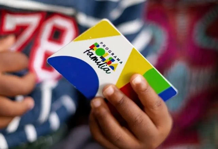 Caixa começa a pagar Bolsa Família de setembro; veja datas