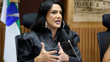 Ex-assessor diz que devolvia parte do salário e trabalhava na casa de Thabatta