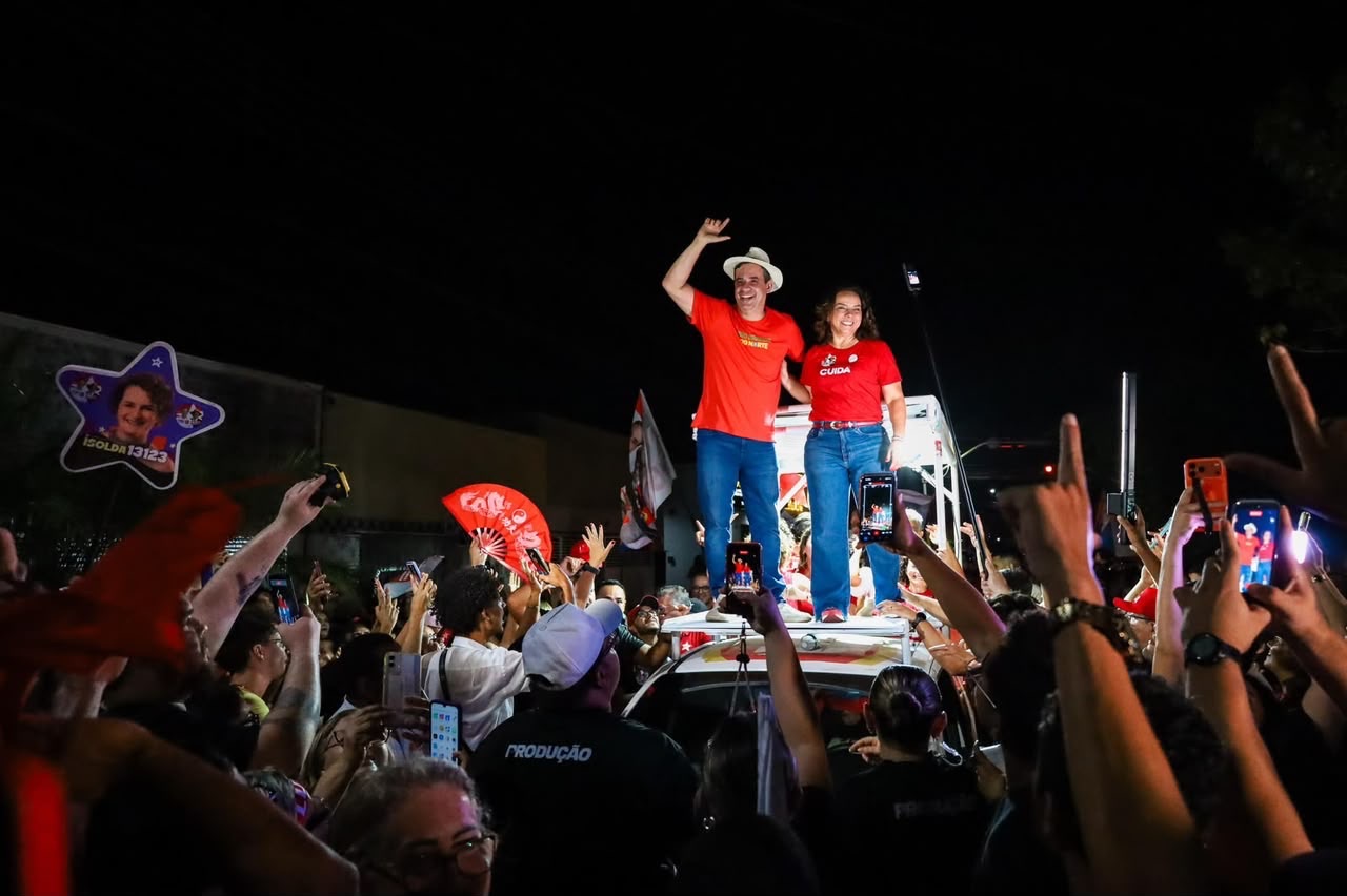 Cadu de Lula mobiliza ‘mar de gente’ com Piseiro do 13 nas ruas de Mossoró