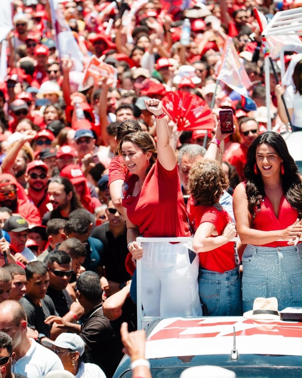 Samanda classifica ato de Lula com mais de 100 mil pessoas em Natal como o maior da história do RN