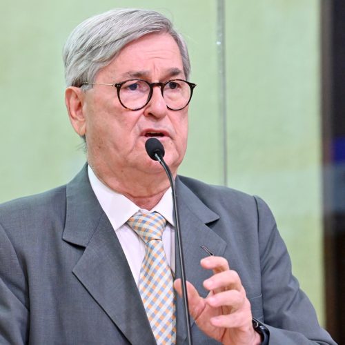 Tomba Farias diz que publicidade do governo Fátima Bezerra é uma fantasia que difere da realidade