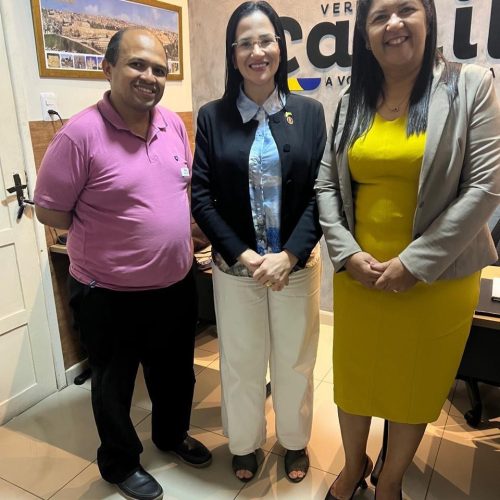 Camila recebe liderança da AD Madureira em Pendências