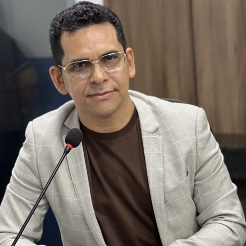 REVOLUÇÃO DIGITAL EM João Câmara: Professor Silvano Carlos apresenta Lei que leva QR CODE e tecnologia NFC aos comércios