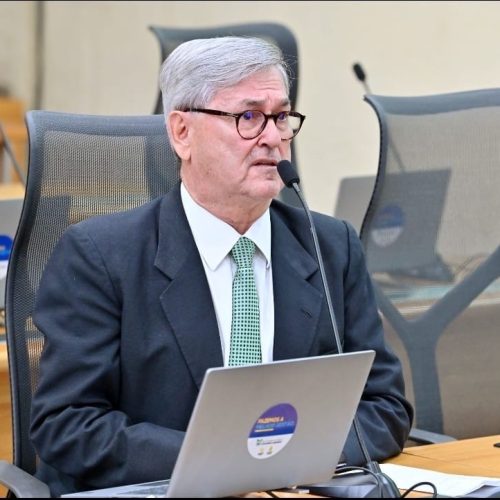Tomba Farias amplia vantagem e lidera disputa por vaga na Assembleia Legislativa, aponta Exatus
