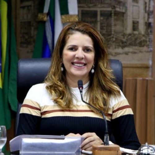 Nina fechada com a nominata do PL