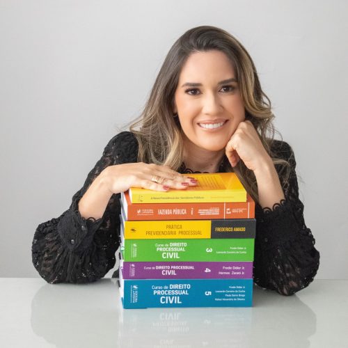 Piso nacional do magistério 2026 já está em vigor e estados, municípios e União que pagarem abaixo do mínimo podem sofrer ação judicial, alerta especialista