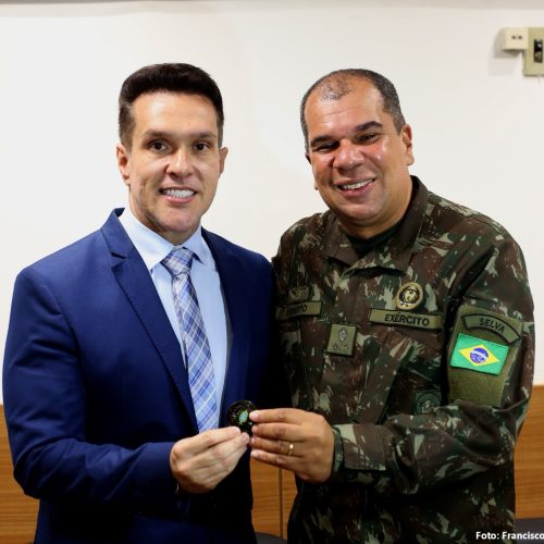 Câmara recebe novo comandante da 7ª Brigada e reforça parceria com o Exército