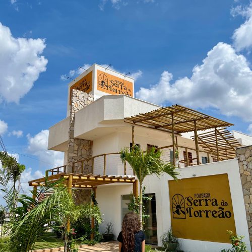 João Câmara ganha nova pousada com vista privilegiada para a Serra do Torreão