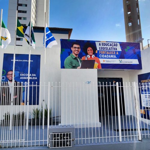 Escola da Assembleia lança Ambiente Virtual Integrado para fortalecer preparação ao Enem