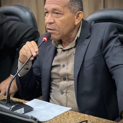 Vereador Daniel Enfermeiro solicita repintura urgente de faixas de pedestres na BR-406 em João Câmara