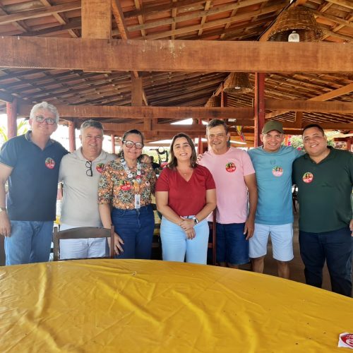 Maioria da Câmara de Angicos declara apoio a Samanda de Lula
