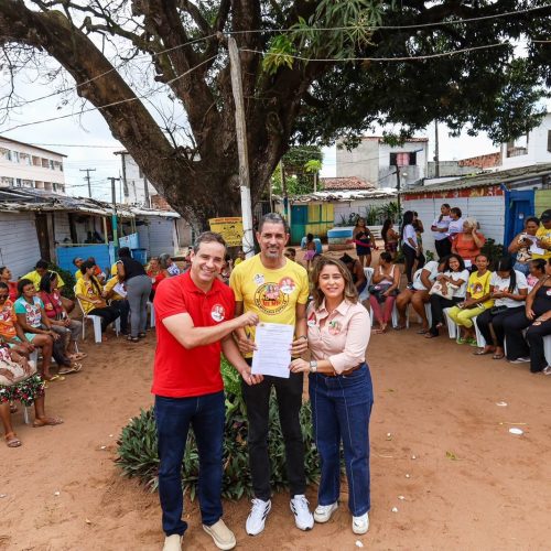 Cadu de Lula reafirma compromisso com o direito à moradia em visita à Ocupação Padre Tiago Theisen, na Zona Oeste de Natal
