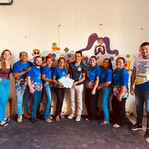 Mandato do vereador Professor Silvano Carlos, entrega Emendas à AMAD e reforça compromisso com a causa Autista