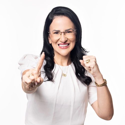 Pesquisa Data Census/Mega Portal RN coloca Camila Araújo na liderança da disputa por vaga na Assembleia Legislativa