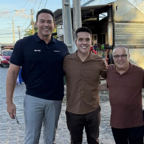 Eriko Jácome comemora o início da pavimentação de 34 ruas na Zona Norte de Natal