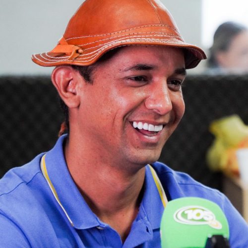 Em Ceará-Mirim, Allyson Bezerra ouve demandas e firma compromisso com pacote de obras viárias para a região