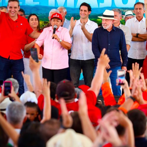 Lula reúne Cadu, Fátima, Samanda e Rafael Motta em marco histórico da chegada das águas do São Francisco ao RN