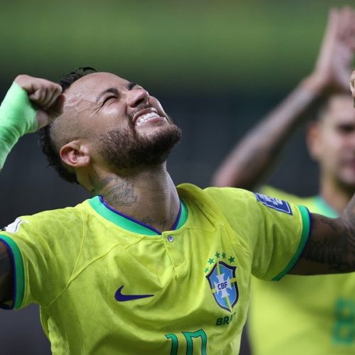 Neymar não joga contra Panamá e Egito; médico da Seleção revela grau da lesão