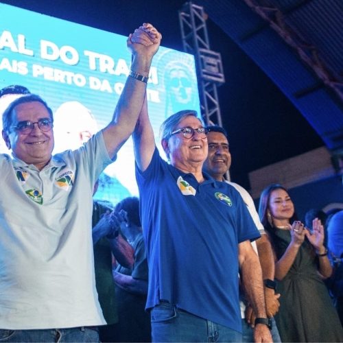 Na Praça Cívica, Tomba Farias afirma que vitória de Flávio Bolsonaro começa com eleição de Álvaro Dias no RN