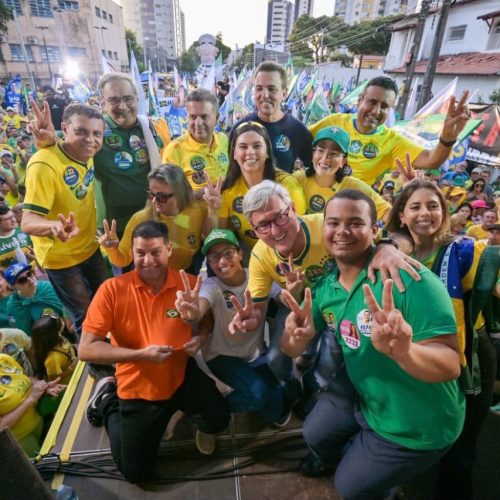 Camila Araújo participa de ato pela liberdade e democracia no 7 de Setembro em Natal
