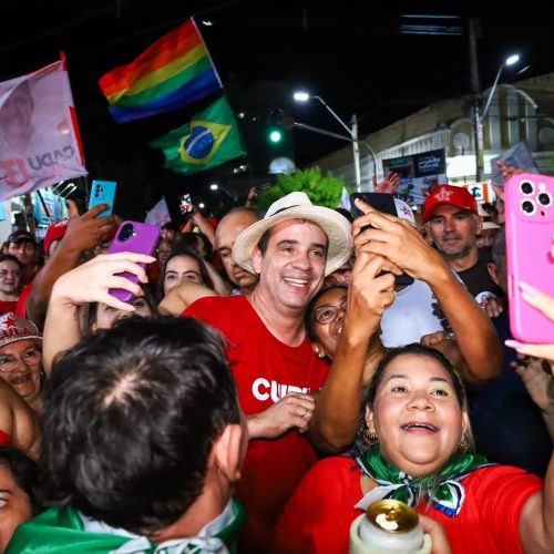 Cadu de Lula comanda piseiro histórico nas ruas de Caicó após intensa agenda no Seridó