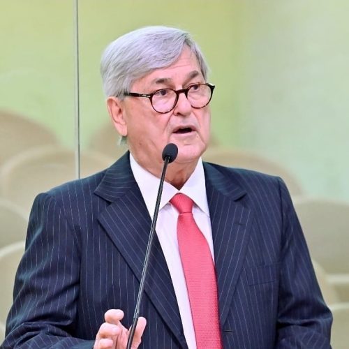 Tomba sugere que ALRN convide secretário de Saúde para explicar fila de cirurgias eletivas e uso de recursos do Ministério da Saúde