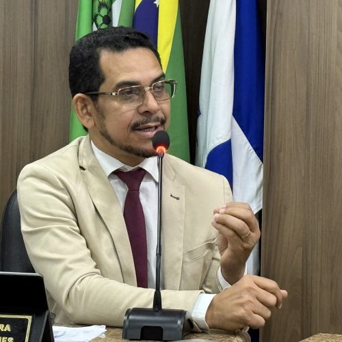 Prefeitura segue sem responder, e vereador professor Silvano Carlos reforça cobrança por transferência no Auxílio-Aluguel