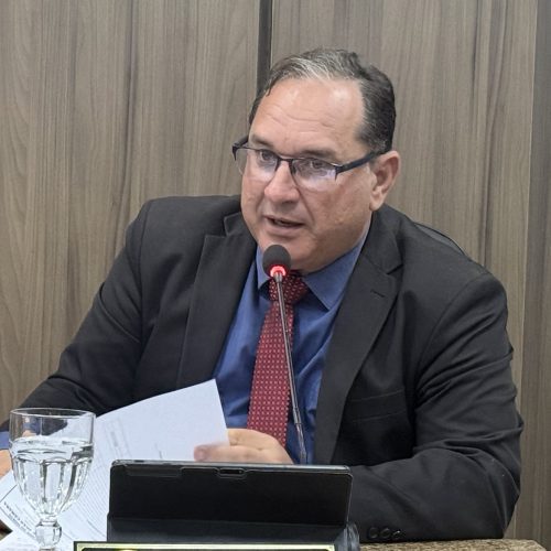 Vereador Hênio Silva indica pavimentação asfáltica da Rua do Moinho e solicita poda de árvores na Comunidade de Assunção