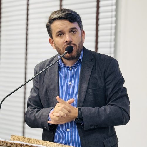 Vereador Fernando Guilherme solicita estudo para pavimentação de ruas no Bairro Nova Assunção