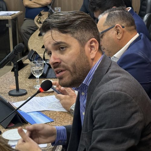 Vereador Fernando Guilherme solicita estudo para pavimentação das novas ruas do bairro Planalto, em João Câmara