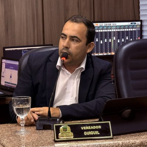 Vereador Guiguil solicita faixas de pedestres e recuperação do Beco de Dona França