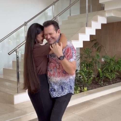 Ximbinha surge dançando música paraense ao lado da namorada em vídeo