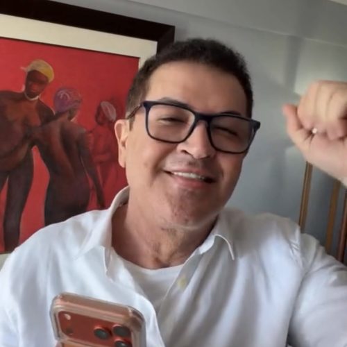 Beto Barbosa lança “hit do calote” contra Álvaro Dias: “Se ele quiser me pagar, eu aceito”