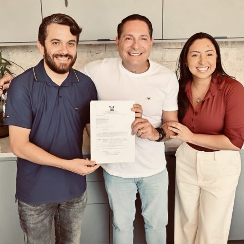 Fernando Guilherme celebra emenda de R$ 300 Mil para a saúde de João Câmara ao lado da prefeita Aize Bezerra