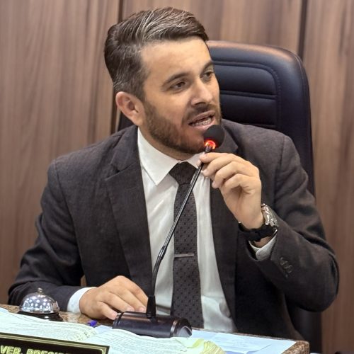 Vereador Fernando Guilherme apresenta dois requerimentos voltados à infraestrutura urbana em João Câmara