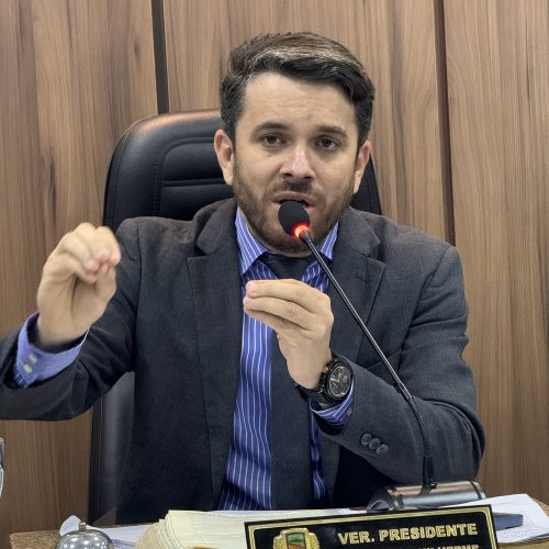 Vereador Fernando Guilherme apresenta requerimento para construção de praça pública no Bairro Vila Verde