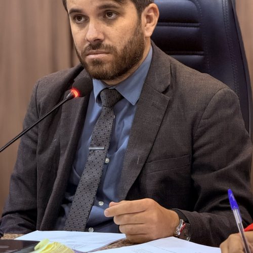 Vereador Fernando Guilherme tem indicação aprovada para criação do Plano de Cargos e Carreiras da Saúde em João Câmara/RN