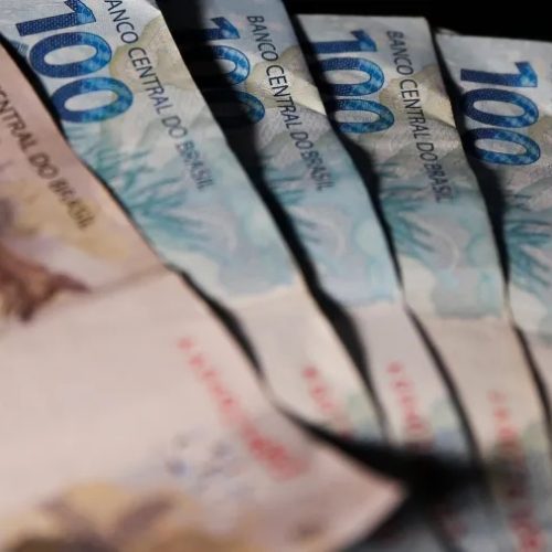 Mega-Sena acumula, e prêmio sobe para R$ 115 milhões; confira dezenas