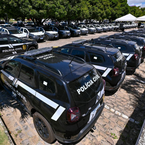 Governo atende demanda de Ezequiel e entrega viaturas semiblindadas para PM e PC